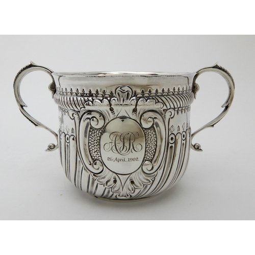 122 - LATE VICTORIAN SILVER PORRINGER