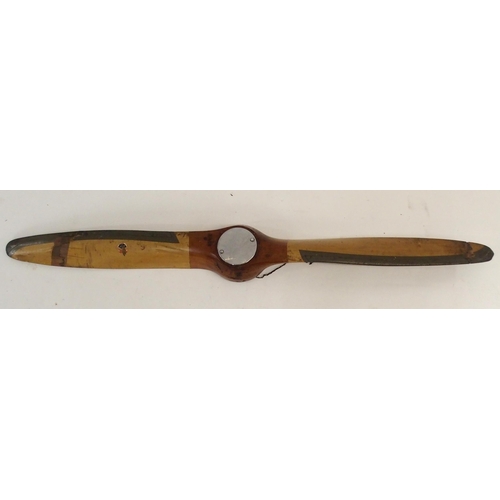 239 - A 20TH CENTURY GIPSY III WOODEN PROPELLER