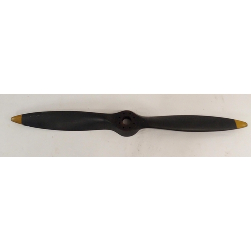 240 - A 20TH CENTURY GIPSY III WOODEN PROPELLER