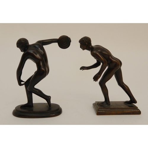 415 - A 20TH CENTURY BRONZE CLASSICAL FIGURE OF A DISCUS THROWER