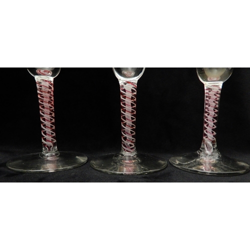 434 - A GROUP OF FIVE WINE GLASSES