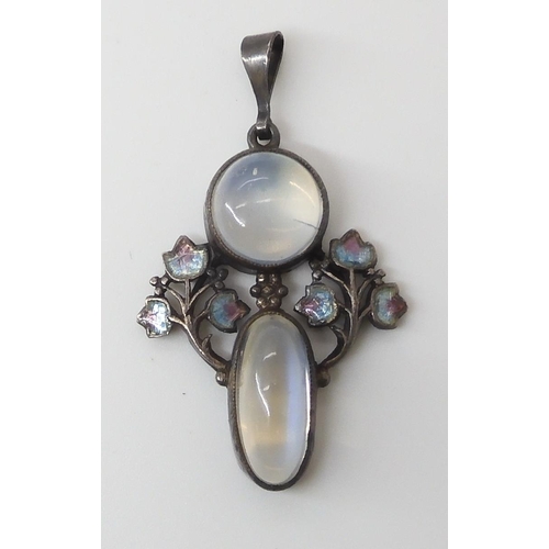 571 - A MOONSTONE AND ENAMEL PENDANT IN THE STYLE OF JESSIE M. KING