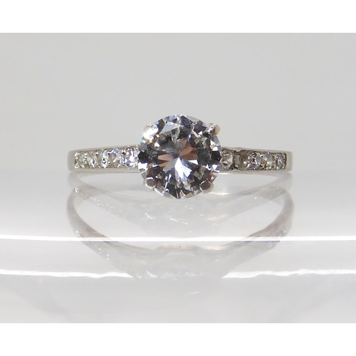 594 - A DIAMOND SOLITAIRE RING