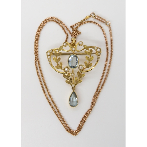 620 - A 9CT GOLD EDWARDIAN AQUAMARINE AND PEARL PENDANT BROOCH