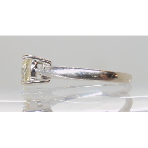 628 - AN 18CT WHITE GOLD DIAMOND SOLITAIRE