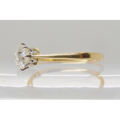 639 - AN 18CT GOLD AND PLATINUM OLD CUSHION CUT DIAMOND RING