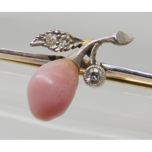 658 - A CONCH PEARL AND DIAMOND BAR BROOCH