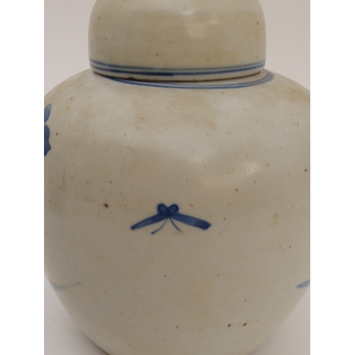 100 - A CHINESE BLUE AND WHITE GINGER JAR