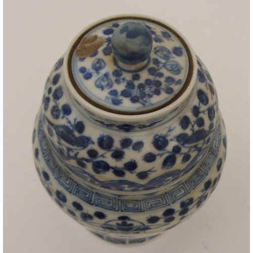 100 - A CHINESE BLUE AND WHITE GINGER JAR