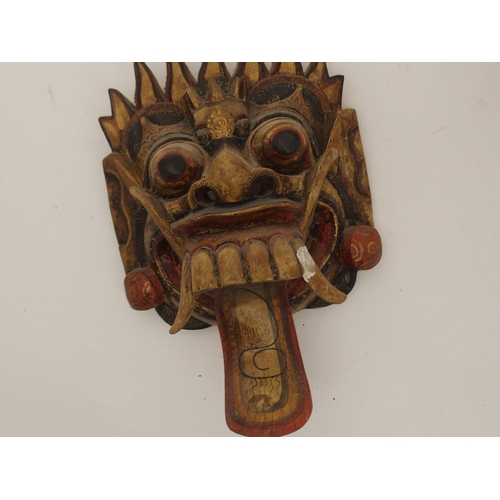 109 - A BATAK SUMATRAN HARDWOOD CARVING