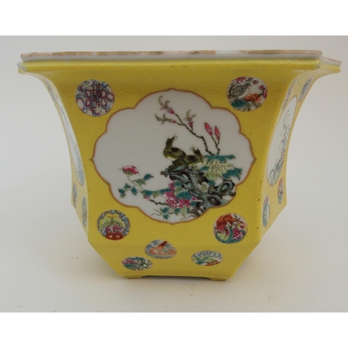 114 - A CHINESE FAMILLE JAUNE HEXAGONAL PLANTER