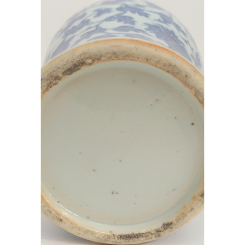 66 - A CHINESE BLUE AND WHITE BALUSTER VASE