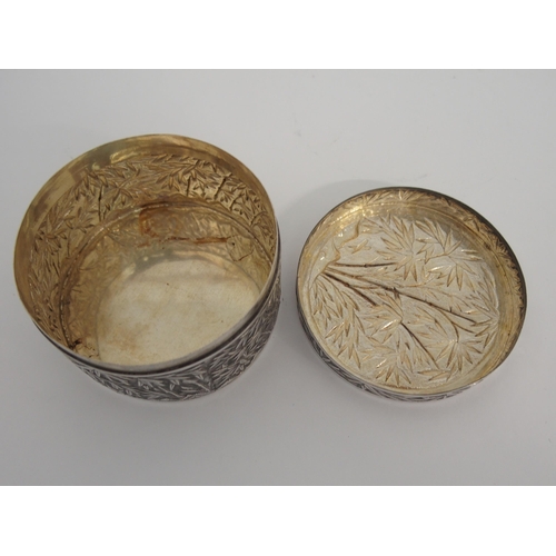 77 - A CHINESE EXPORT SILVER CIRCULAR BOX