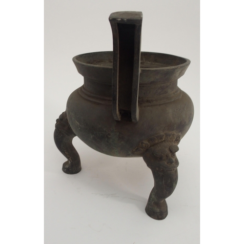 91 - A LARGE CHINESE BRONZE INCENSE BURNER