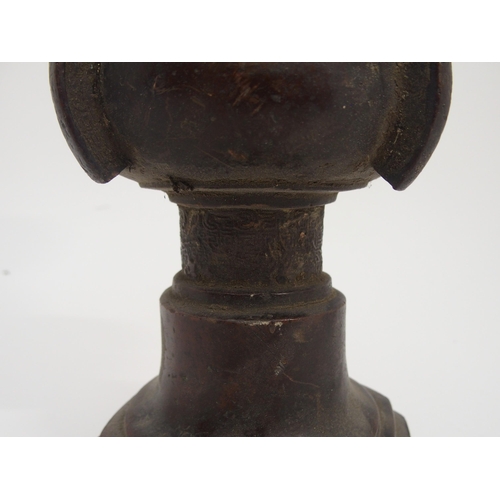 92 - A CHINESE BRONZE ARCHAIC VASE