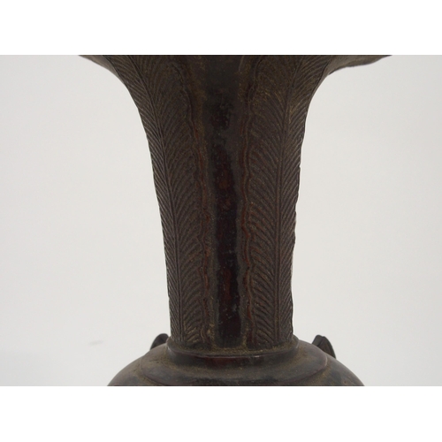 92 - A CHINESE BRONZE ARCHAIC VASE