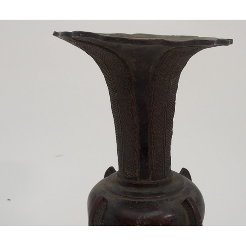 92 - A CHINESE BRONZE ARCHAIC VASE