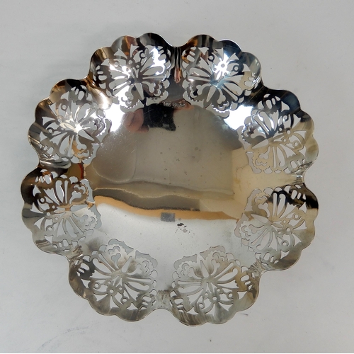 164 - A SILVER PEDESTAL FRUIT BASKET