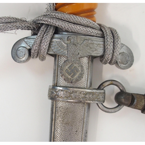 257 - A GERMAN THIRD REICH ARMY OFFICER'S DAGGER