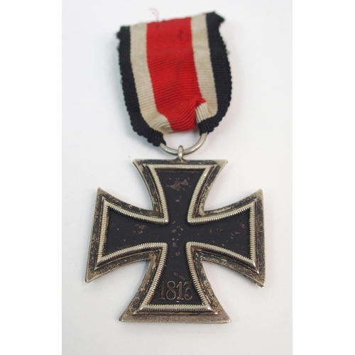 269 - A WORLD WAR I GERMAN IRON CROSS