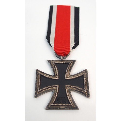 269 - A WORLD WAR I GERMAN IRON CROSS