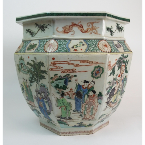 3 - A CHINESE OCTAGONAL FAMILLE VERTE JARDINIERE