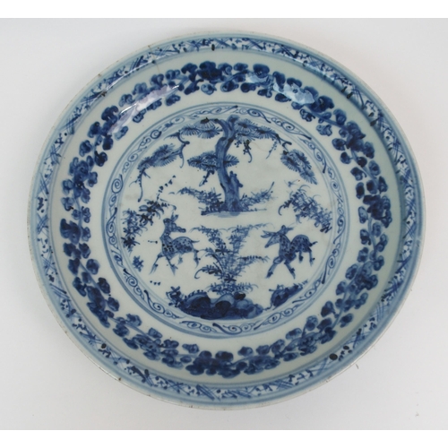 34 - A CHINESE BLUE AND WHITE TWO DEER DESIGN DISH