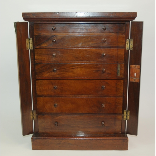 348 - A VICTORIAN MAHOGANY GRADUATED SEVEN DRAWER COLLECTORS CABINET