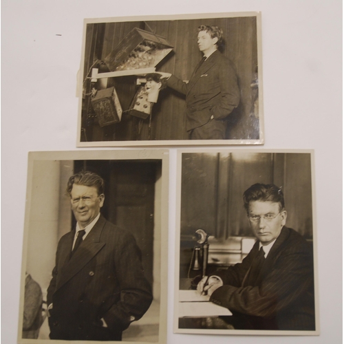 355 - JOHN LOGIE BAIRD: A COLLECTION OF ORIGINAL EPHEMERA AND MEMORABILIA