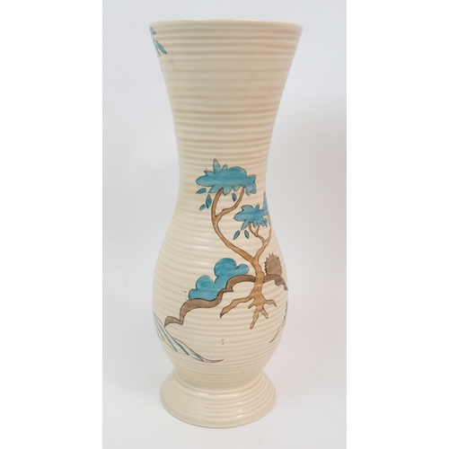 536 - A CLARICE CLIFF MOWCOP PATTERN VASE