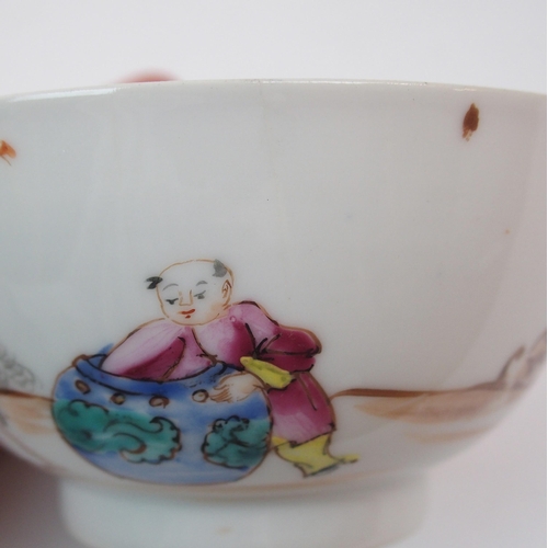 72 - FIVE CHINESE EXPORT RICE BOWLS AND SAUCERS