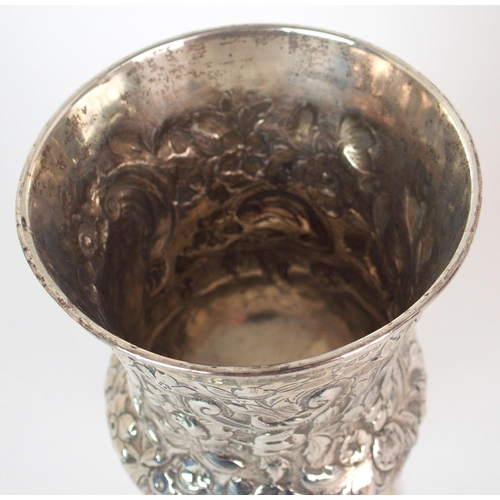 169 - A VICTORIAN SILVER SUGAR CASTOR