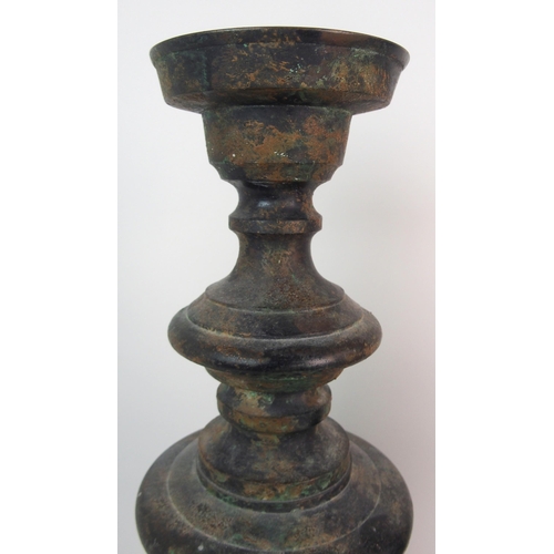 89 - A CHINESE BRONZE CENSER AND COVER