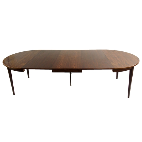 1120 - AN OMANN JUN A/S MODEL NO. 55 ROSEWOOD EXTENDING DINING TABLE