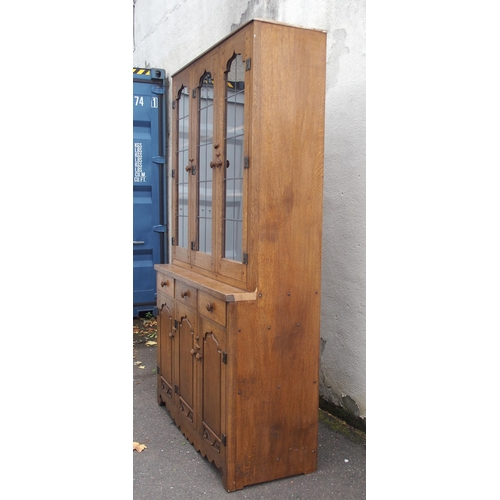 1123 - A PAIR OF NIGEL GRIFFITHS OAK BOOKCASES