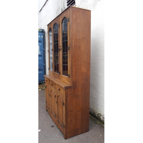 1123 - A PAIR OF NIGEL GRIFFITHS OAK BOOKCASES