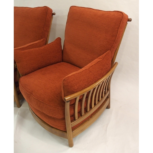 1136 - AN ERCOL RENAISSANCE TERRACOTTA UPHOLSTERED THREE PIECE SUITE