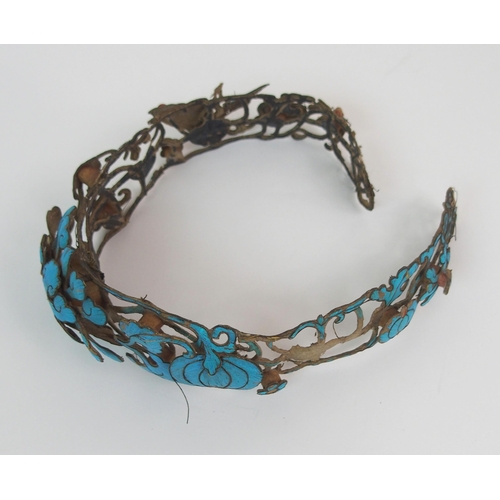 134 - A CHINESE KINGFISHER FEATHER  GILT METAL AND BEAD TIARA