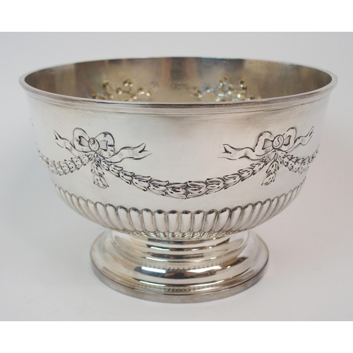 156 - WITHDRAWN A WILLIAM IV SILVER PUNCH BOWL