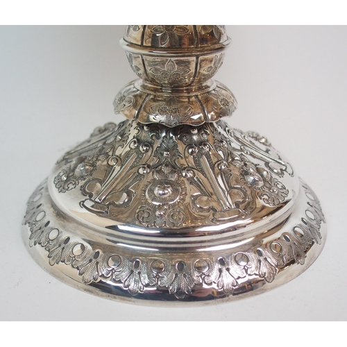 158 - A VICTORIAN SILVER EPERGNE