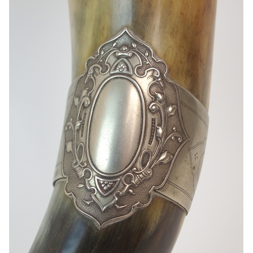 176 - A SILVER PLATE MOUNTED COW HORN CENTREPIECE