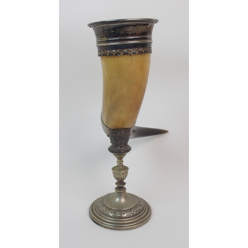 176 - A SILVER PLATE MOUNTED COW HORN CENTREPIECE