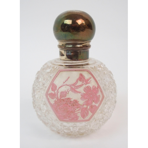 191 - A LATE 19TH CENTURY STUART & SONS CUT GLASS SCENT BOTTLE