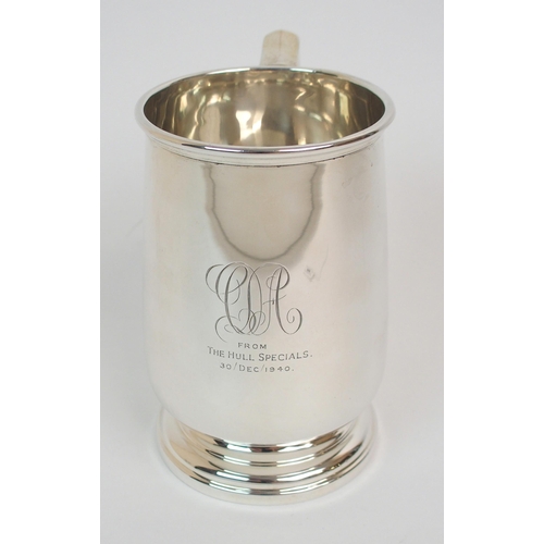 200 - A SILVER TANKARD