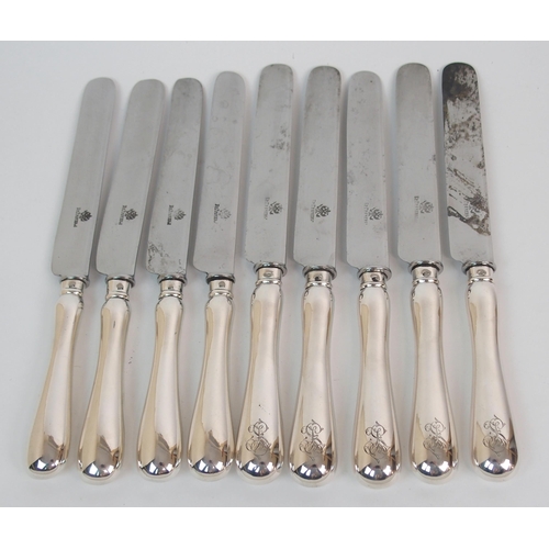 222 - A SET OF NINE RUSSIAN SILVER-HANDLED DINNER KNIVES