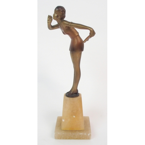 559 - AN ART DECO FIGURE OF A GIRL