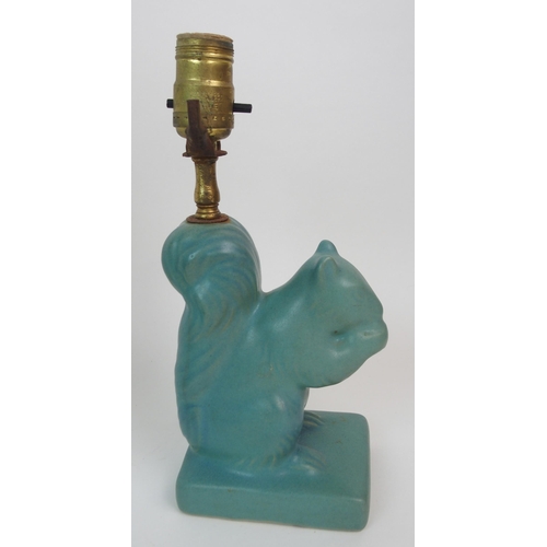 571 - A VAN BRIGGLE AMERICAN STUDIO POTTERY TABLE LAMP