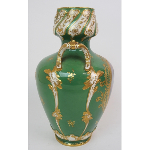 585 - AN ART NOUVEAU ROYAL BONN VASE