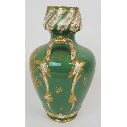 585 - AN ART NOUVEAU ROYAL BONN VASE