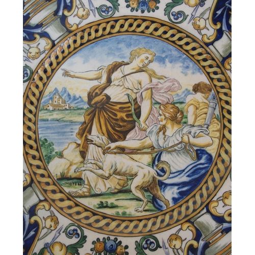 596 - A LARGE ITALIAN MAJOLICA CHARGER